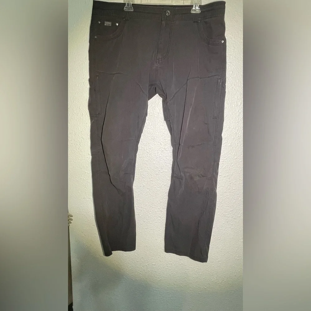 KuHL Men's gray konfidant air pant size “40X32”